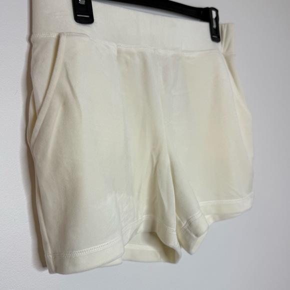 Juicy Couture Oster Cream Zip-Up Jacket - Picture 6 of 8